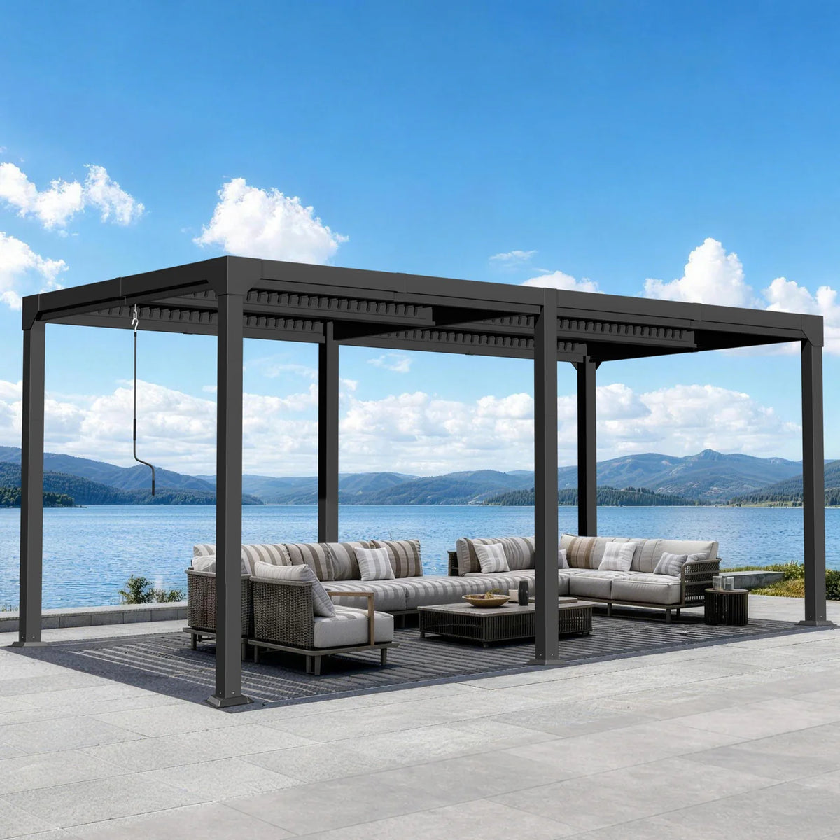 Pergola bioclimatica in alluminio con tetto a lamelle regolabili