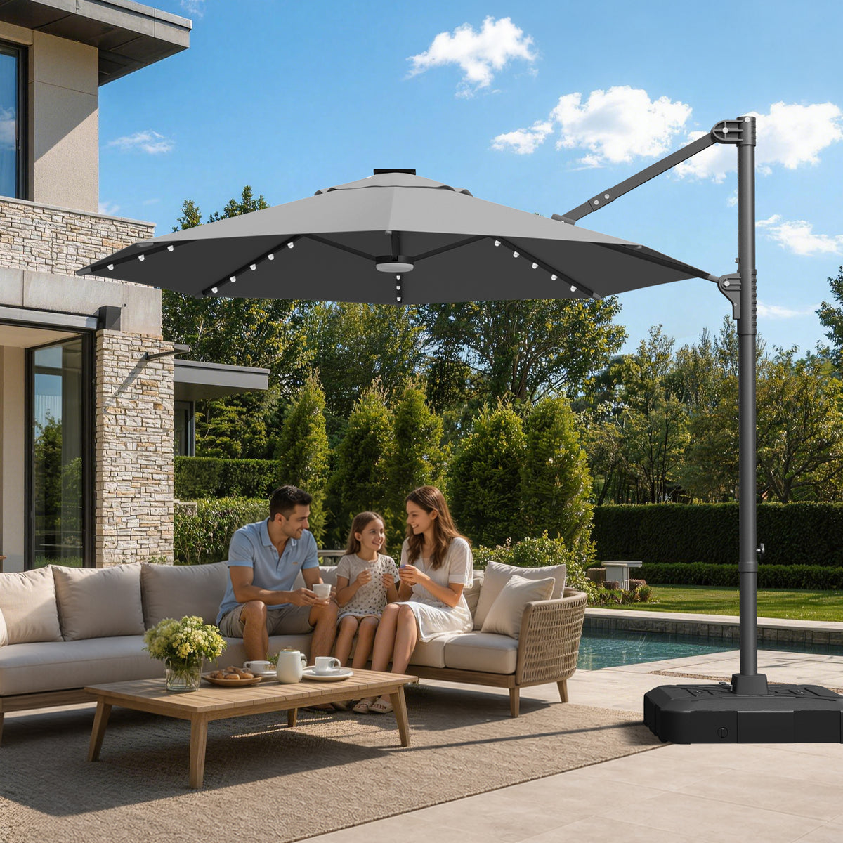 Ombrellone decentrato rotondo da giardino con luci LED solari