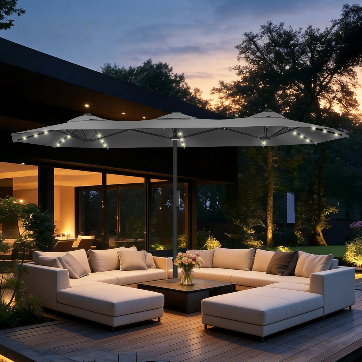 Ombrellone da giardino motorizzato 2,7×4,6 m con luci LED solari